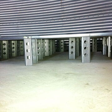 Belüftungsboden im Silotrockner, hier aus gestanzten Stützen